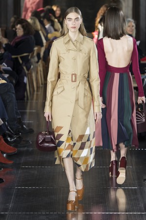 16_Gabriela_Hearst_original_ghst_ny_aw17_031.jpg