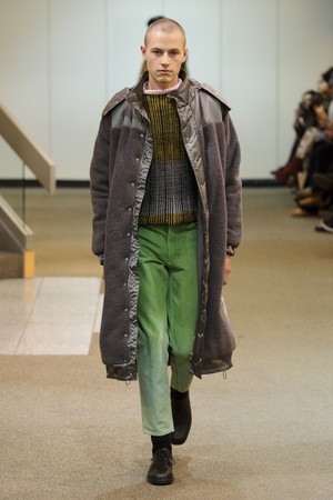 02_Eckhaus_Latta_original_eckl_ny_aw17_003.jpg