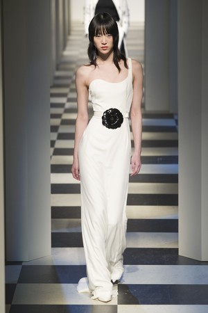30_Oscar_de_la_Renta_original_osc_ny_aw17_088.jpg