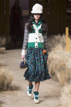 24_Coach_original_coa_ny_aw17_048.jpg