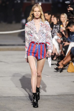 21_Tommy_Hilfiger_original_hfg_ss17_044.jpg