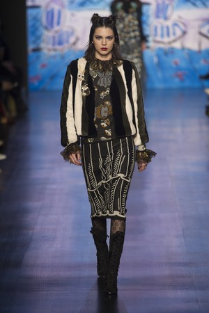 16_Anna_Sui_original_sui_ny_aw17_046.jpg