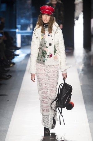 35_Desigual_original_dgl_ny_aw17_069.jpg