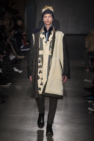 32_Sacai_original_sac_aw17_063.jpg