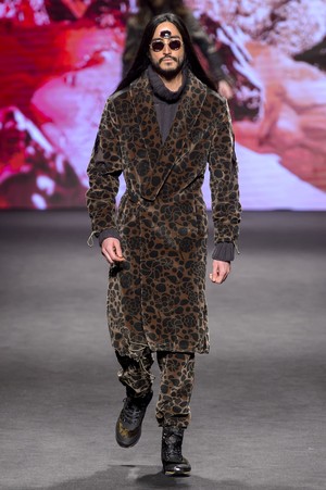 01_Etro_original_etr_mln_aw17_004.jpg