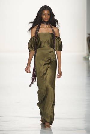 18_Erin_Fetherston_original_fhn_ny_aw17_035.jpg