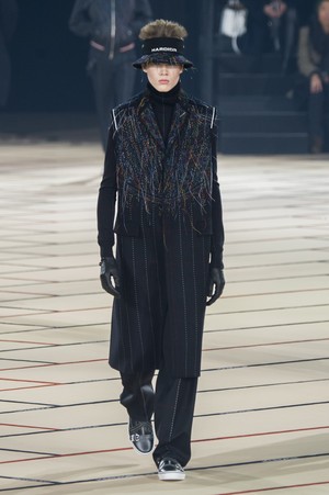 15_Dior_Homme_original_dioh_aw17_044.jpg
