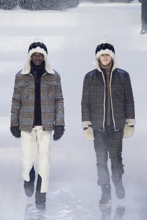 02_Moncler_Grenoble_original_mncg_ny_aw17_009.jpg