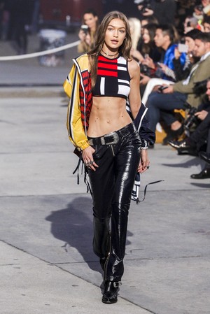 01_Tommy_Hilfiger_original_hfg_ss17_002.jpg