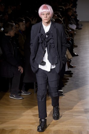 10_Comme_des_Garçons_Homme_Plus_original_ghp_prs_aw17_019.jpg