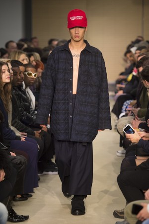 05_Public_School_original_pbsc_ny_aw17_009.jpg