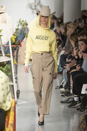 19_Ashley_Williams_original_aws_ldn_aw17037.jpg