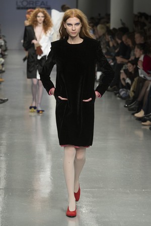 133_Central_Saint_Martins_original_ccsm_ldn_aw17_265.jpg