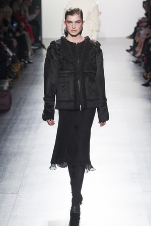 03_Prabal_Gurung_original_pgg_ny_aw17_007.jpg