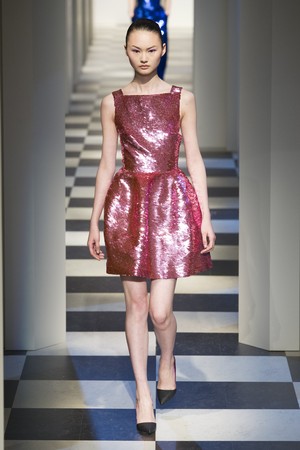 18_Oscar_de_la_Renta_original_osc_ny_aw17_053.jpg