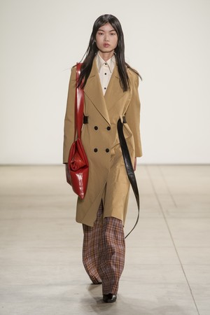13_Creatures_of_the_Wind_original_wotw_ny_aw17_25.jpg