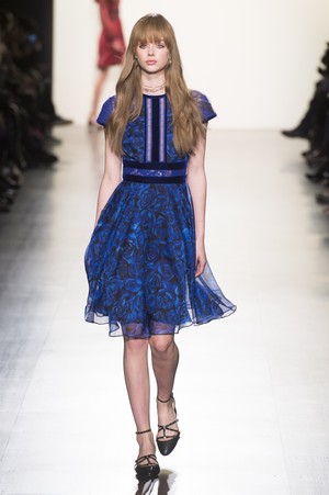 18_Tadashi_Shoji_original_tds_ny_aw17_036.jpg