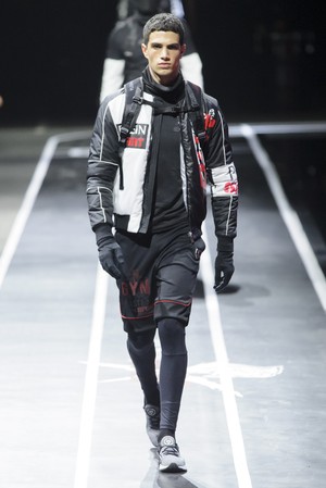 53_Plein_Sport_original_ppls_mln_aw17_108.jpg