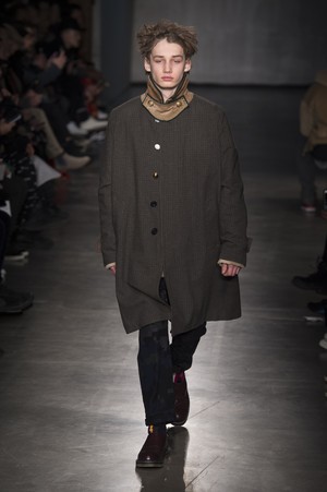 10_Sacai_original_sac_aw17_019.jpg