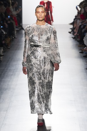 28_Prabal_Gurung_original_pgg_ny_aw17_083.jpg