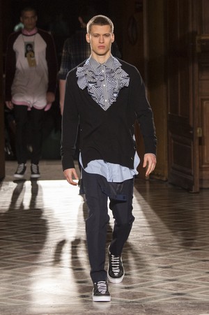 42_Givenchy_original_giv_prs_aw17_124.jpg