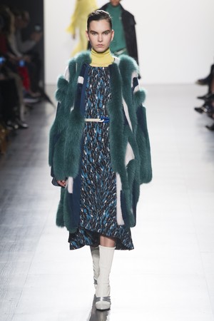 15_Prabal_Gurung_original_pgg_ny_aw17_044.jpg