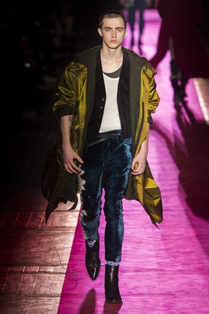 19_Haider_Ackermann_original_ack_prs_aw17_057.jpg