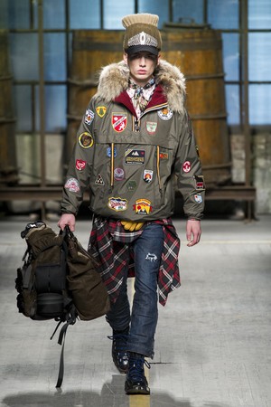 24_DSquared2_original_dsq_mln_aw17_072.jpg