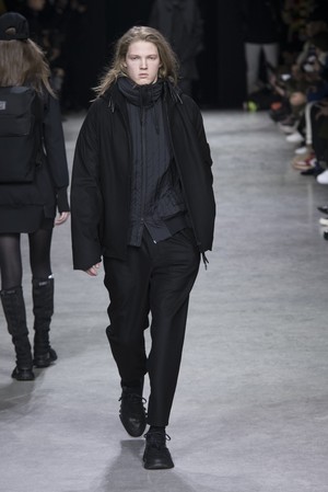 39_Y-3_original_oto_prs_aw17_113.jpg