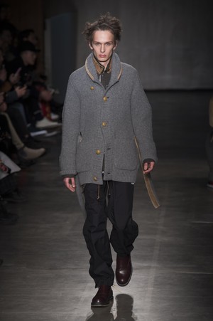 18_Sacai_original_sac_aw17_035.jpg