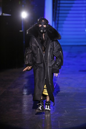 33_Chi_Zhang_original_chzh_ny_aw17_041.jpg
