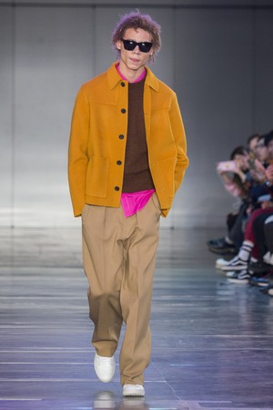 02_Ami_Alexandre_Mattiussi_original_ami_aw17_003.jpg
