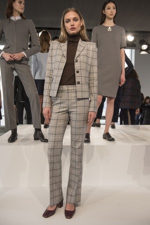 15_Brooks_Brothers_original_brob_ny_aw17_029.jpg