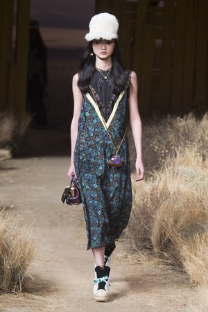 23_Coach_original_coa_ny_aw17_046.jpg