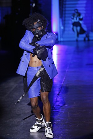 28_Chi_Zhang_original_chzh_ny_aw17_034.jpg
