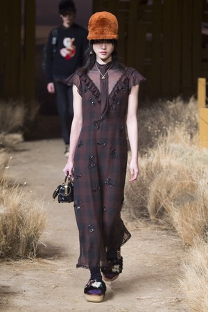 13_Coach_original_coa_ny_aw17_026.jpg