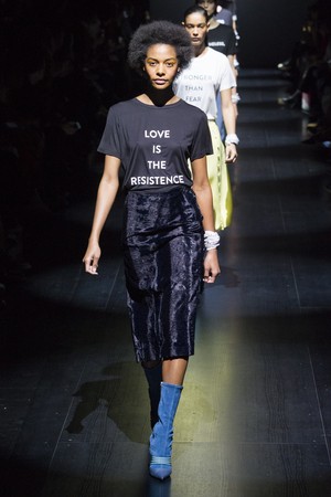 53_Prabal_Gurung_original_pgg_ny_aw17_127.jpg