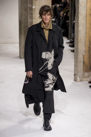 31_Yohji_Yamamoto_original_yam_prs_aw17_091.jpg