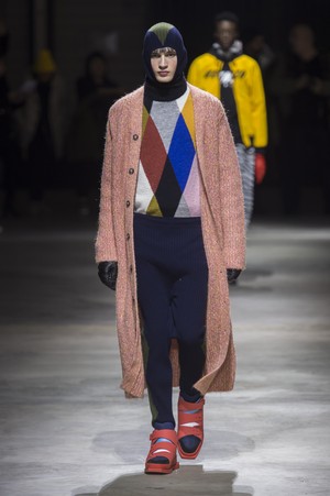 09_Kenzo_original_knz_prs_aw17_026.jpg