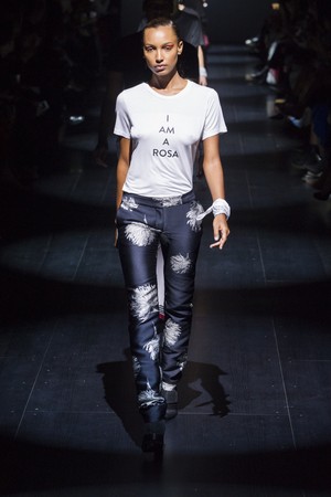 62_Prabal_Gurung_original_pgg_ny_aw17_136.jpg