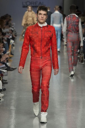 064_Central_Saint_Martins_original_ccsm_ldn_aw17_127.jpg