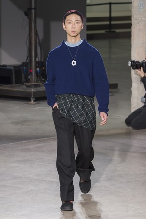28_Lanvin_original_lvn_prs_aw17_082.jpg