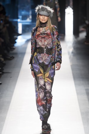 47_Desigual_original_dgl_ny_aw17_093.jpg