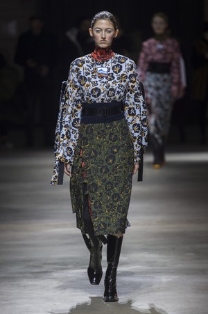 83_Kenzo_original_knz_prs_aw17_248.jpg