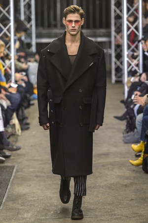19_Icosae_original_ico_prs_aw17_038.jpg