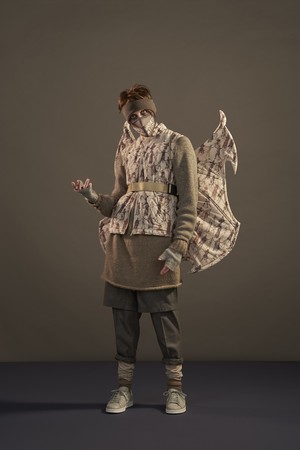 03_Undercover_original_und_aw17_003.jpg