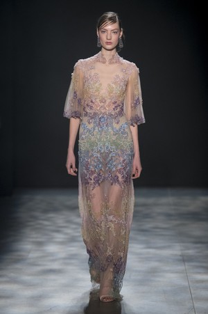 12_Marchesa_original_mhs_ny_aw17_035.jpg