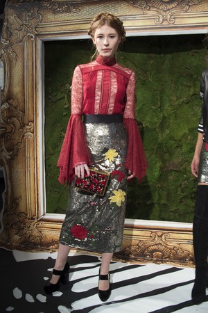 10_Alice_+_Olivia_original_aov_ny_aw17_019.jpg
