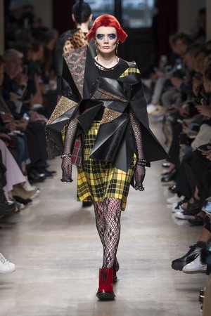 05_Junya_Watanabe_original_wat_aw17_013.jpg