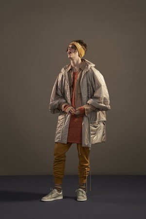 13_Undercover_original_und_aw17_013.jpg